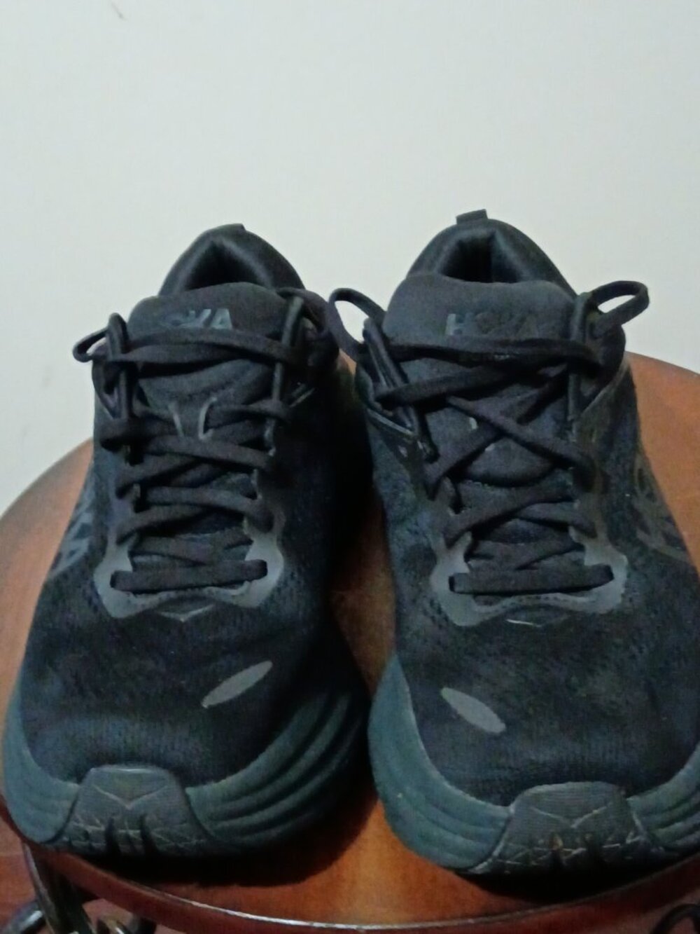Hoka One One Bondi 8 Womens size 10B Black White Running Shoes 1127952 BBLC - Picture 5 of 13